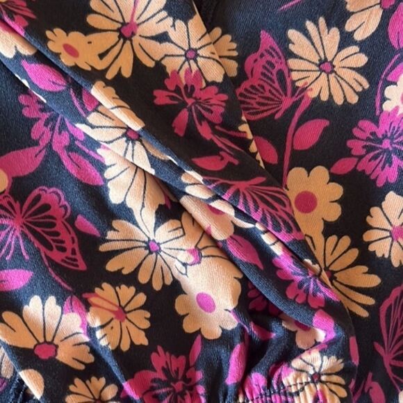 Sunset West Kendall Crochet Detail Top Navy XL NWT Stitch Fix‎ - Picture 2 of 5